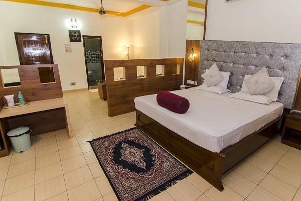 Hotel Little Palace Dibrugarh Exterior photo