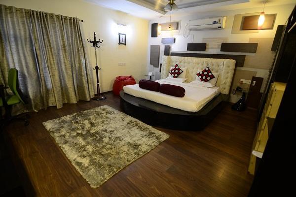 Hotel Little Palace Dibrugarh Exterior photo