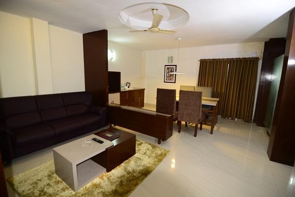 Hotel Little Palace Dibrugarh Exterior photo